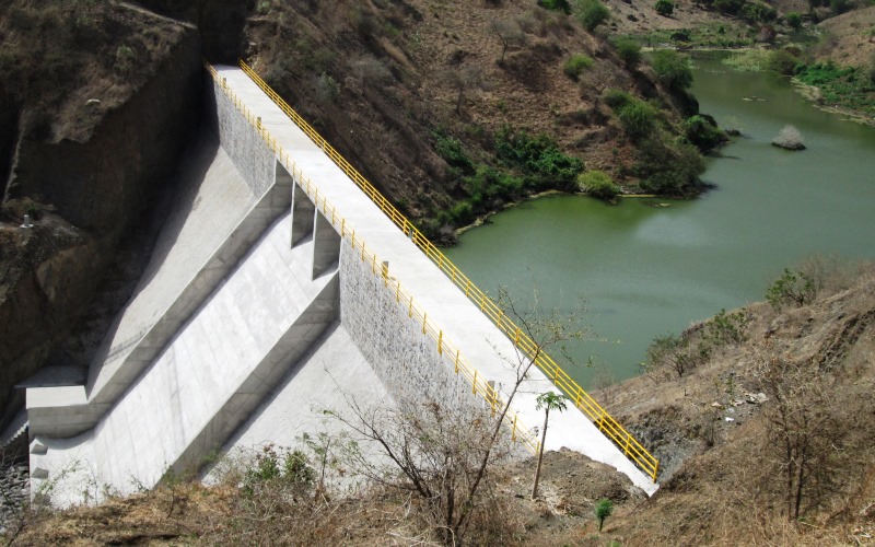 Faveta Dam1
